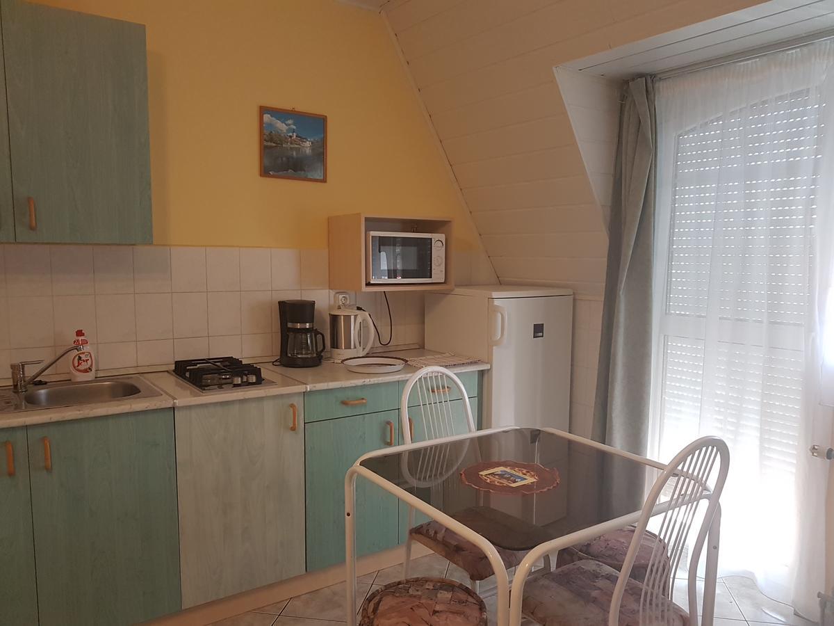 Richie Ii. Apartman Apartment Siofok Luaran gambar